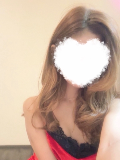 綾野なな